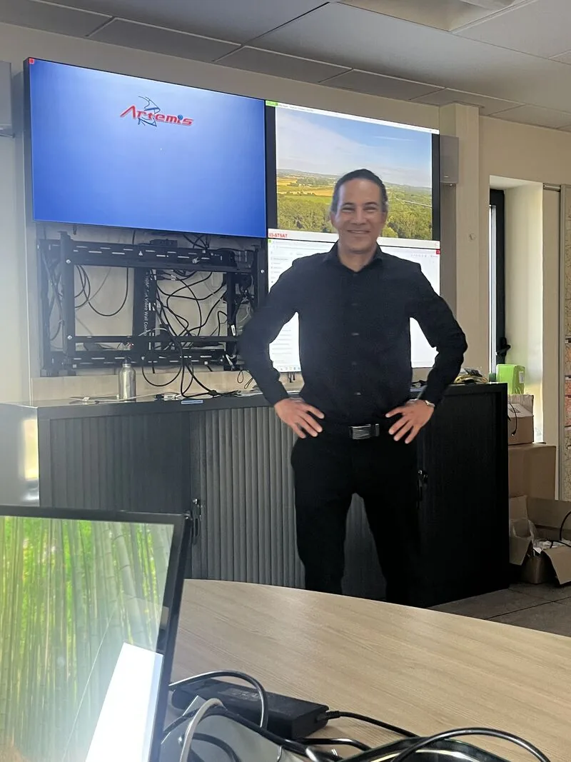 Ściana wideo CODIS wyświetlająca strumienie operacyjne scentralizowane przez Easy Multi Display