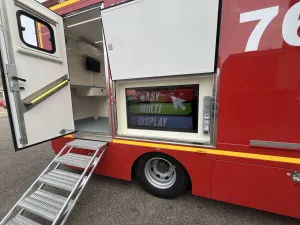 Ecrãs de supervisão do centro de socorro SDIS 76 em configuração móvel